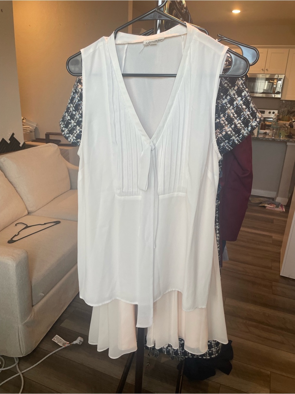 Maison Jules Sleeveless White V-Neck Pintuck Blouse with Front Tie